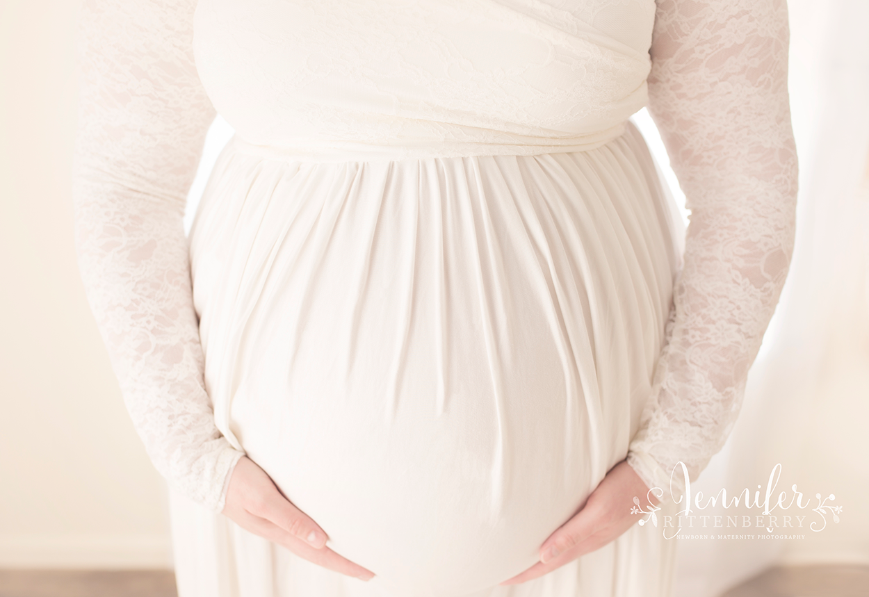 Jennifer-Rittenberry-Photography-Niehaus-Maternity-Session3P9B2953