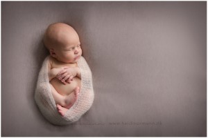 næstved nyfødtfotograf heidi normann newborn.jpg